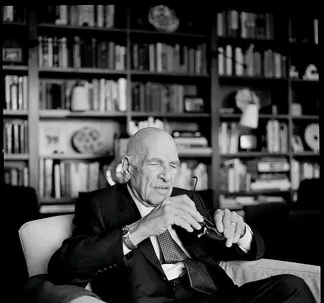 Walter Schloss: The Ordinary Man Who Beat Wall Street